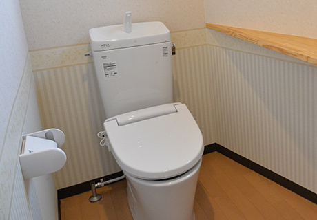 暖房便座付トイレシャワートイレ可（オプション）